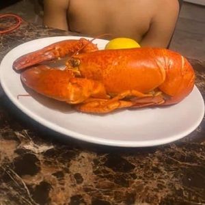 Meet your Posher, Charles